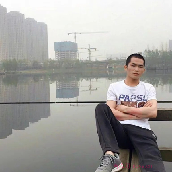 广西31岁单身帅哥真诚找对象-江门征婚相亲网