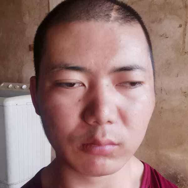 35岁岁云南单身帅哥 - 江门吉缘网